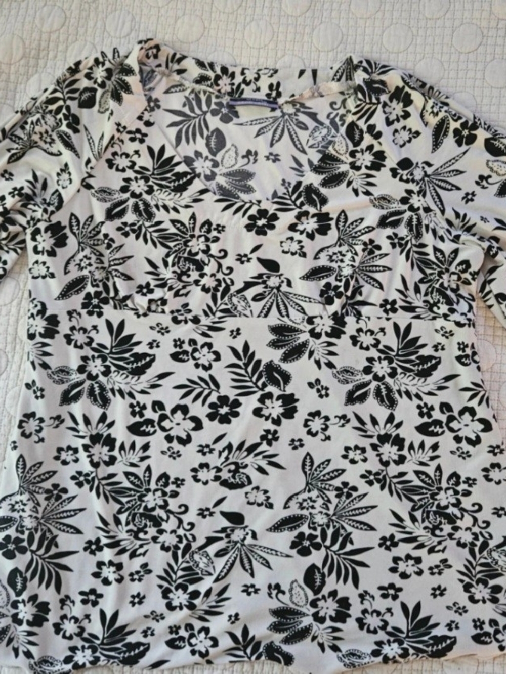 George MATERNITY Black & White Floral V-Neck Short Sleeve Top